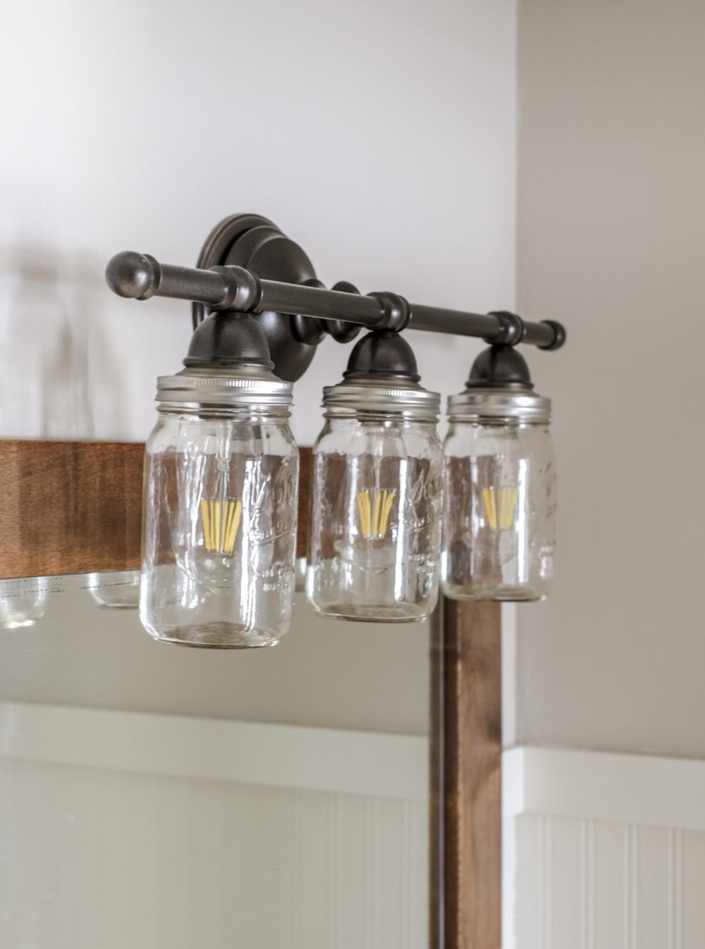 DIY Mason Jar Light Fixture