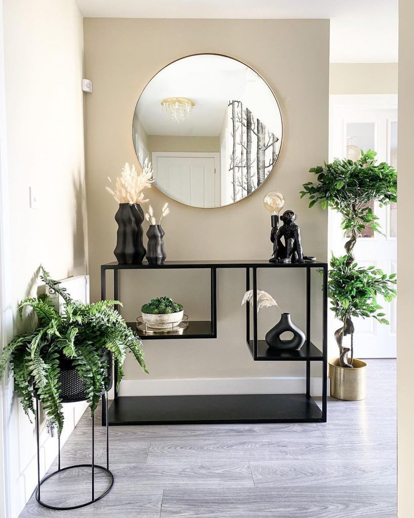 A Step-by-Step Guide To Follow For Your Console Table Decor