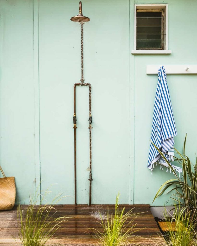 Outdoor Shower Inspiration: 40 Ideas To Create A Backyard Oasis