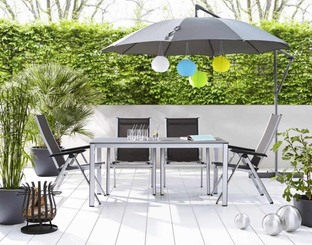 Ideas To Make Your Outdoor Space Look More Expensive & Resort-Style