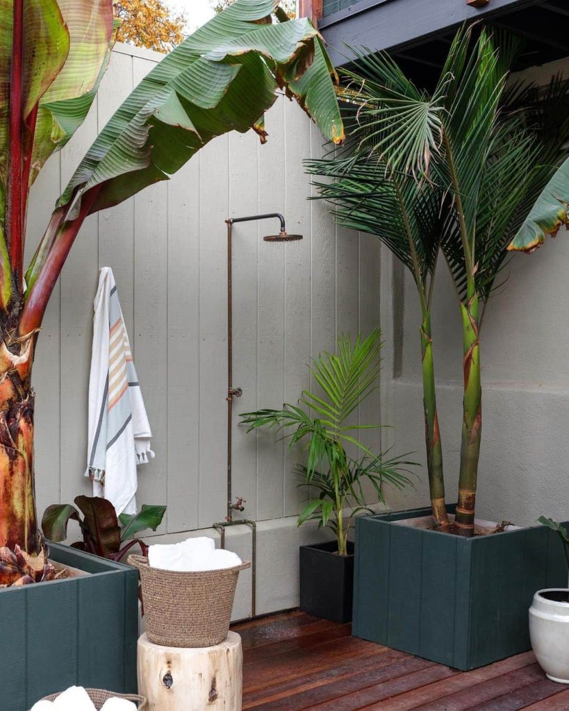 Outdoor Shower Inspiration: 40 Ideas To Create A Backyard Oasis