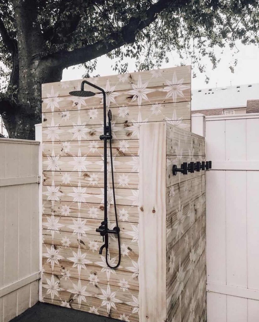 Outdoor Shower Inspiration: 40 Ideas To Create A Backyard Oasis