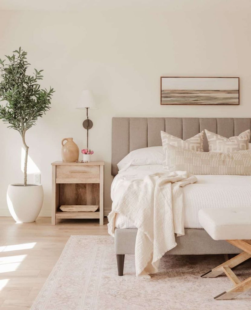 10 Bedroom Accessories Every Cohesive Master Bedroom Needs