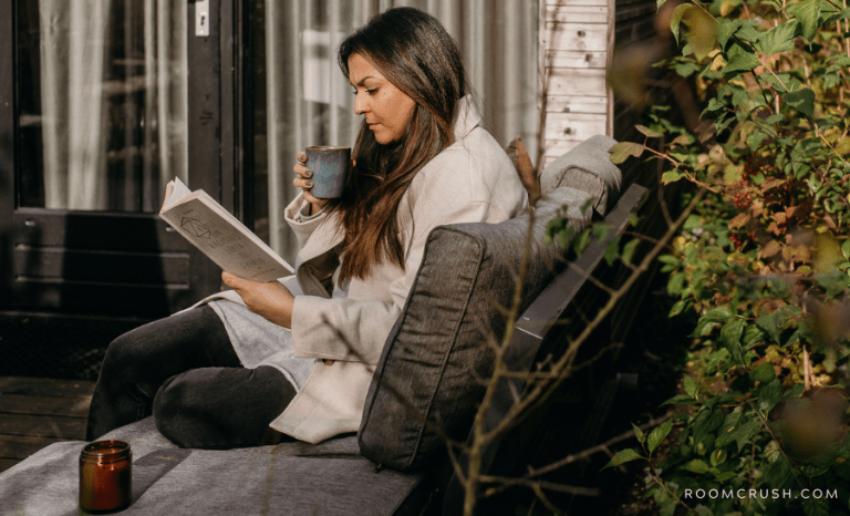 Apartment balcony ideas to make an outdoor oasis