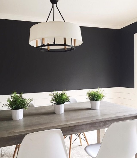 dining room painted with Wrought Iron by Benjamin Moore