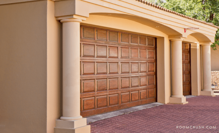 Perfectly functioning garage door showing a good garage door repair job